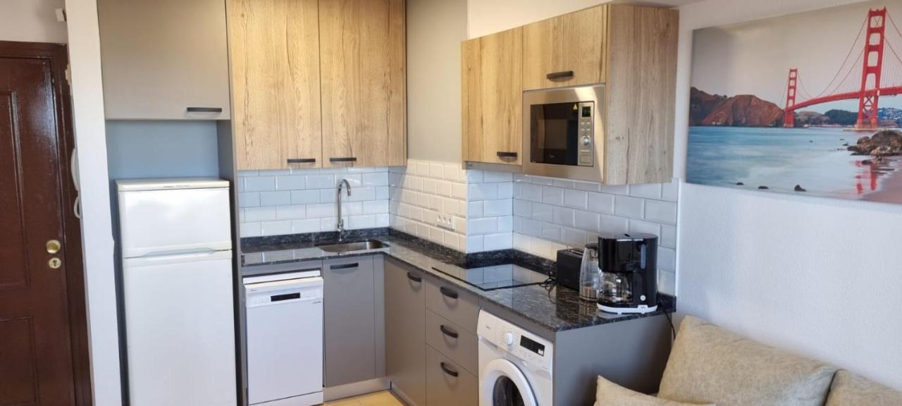 Panoramic View Apartment Бенидорм Екстериор снимка